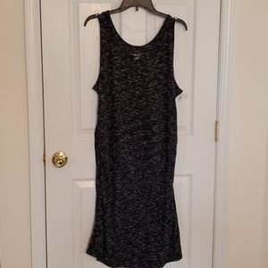 BNWT Liz Lange Maternity Sleeveless Dress